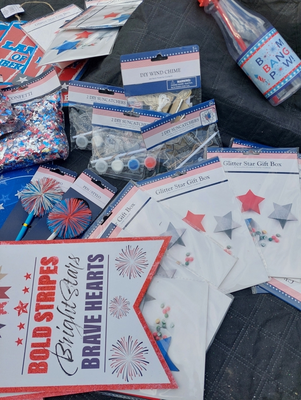 45 Pcs New 4th Of JULY DEcorations Independence DAY UsA Signs Fairy Wings Gifts - Picture 4 of 4
